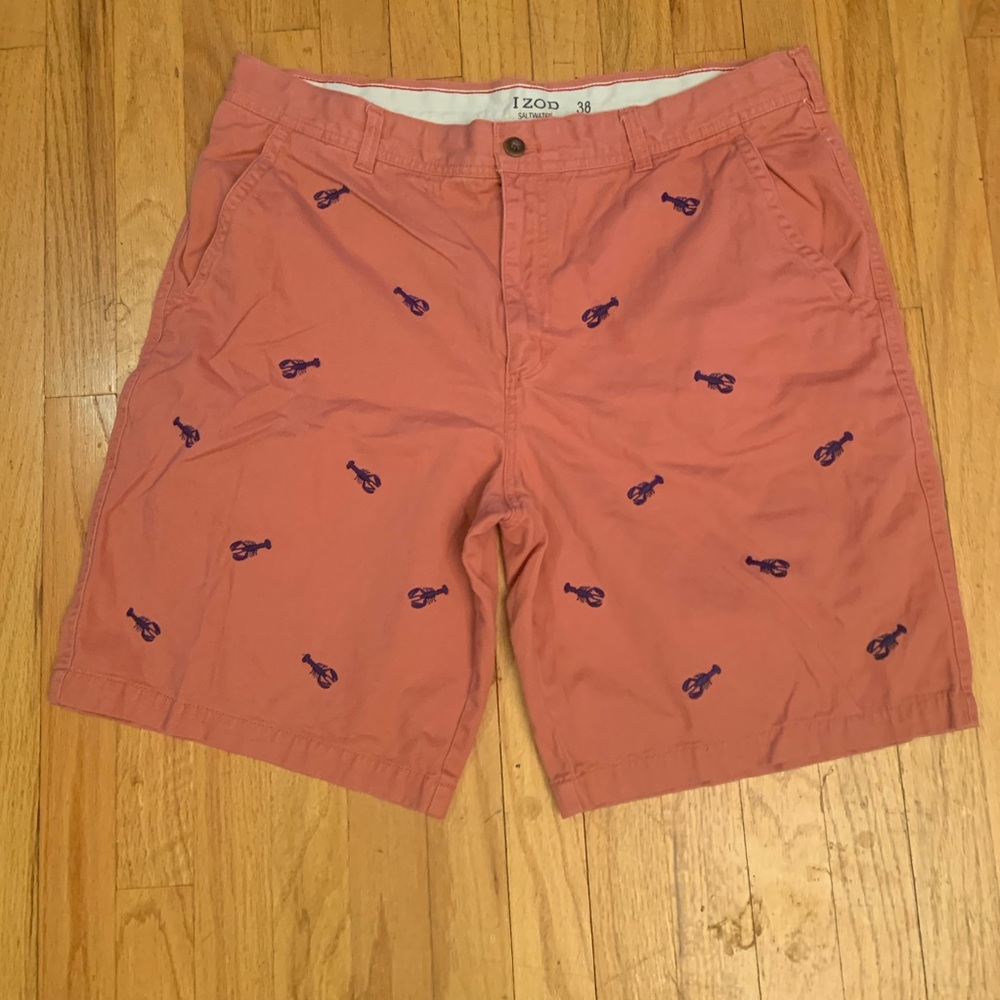 IZOD All over shorts